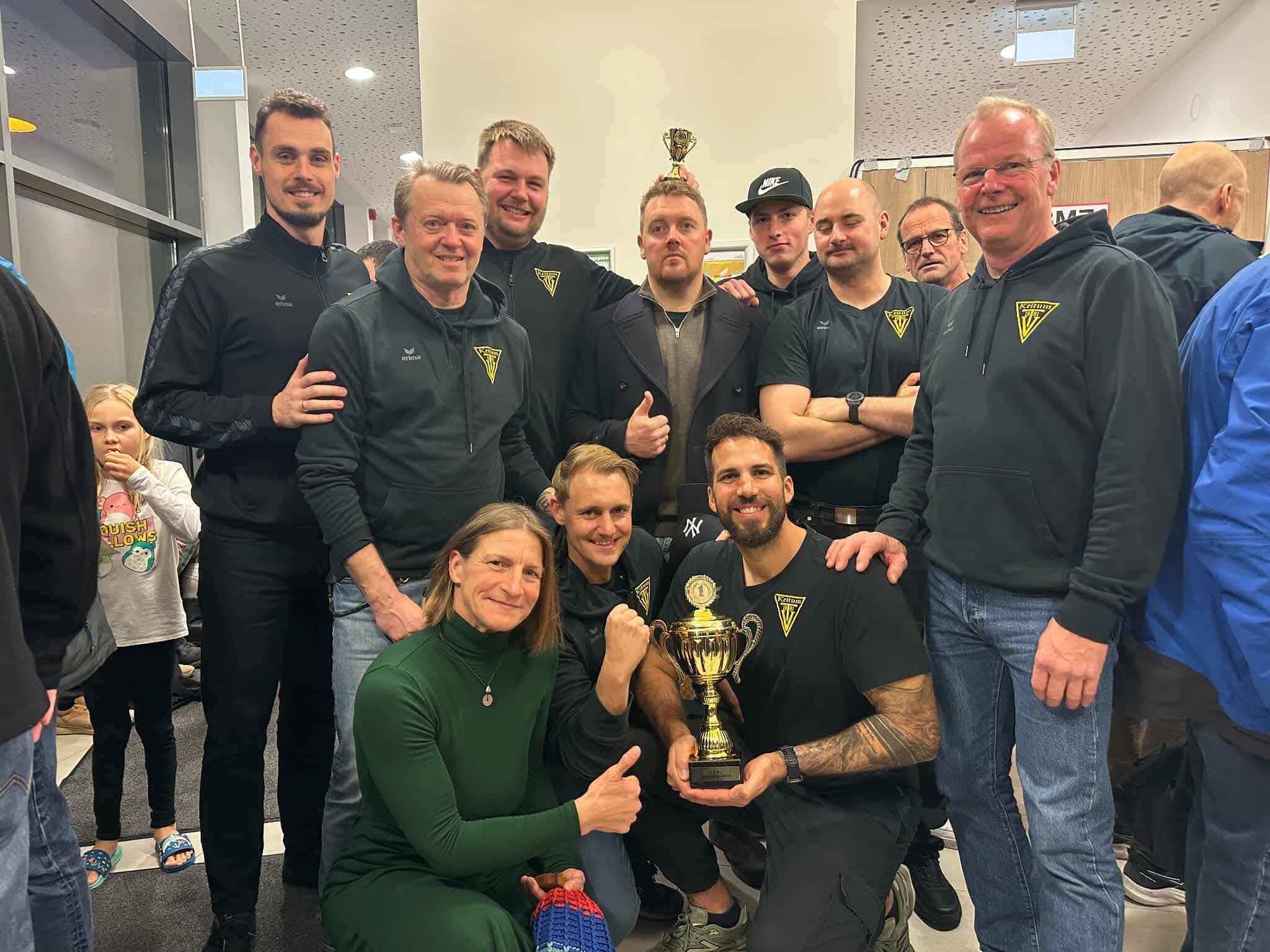 Auf dem Thron des Nordens: TV Keitum verewigt sich mit dem Wasserball-Dreifachsieg – Sylt hat die Meister!