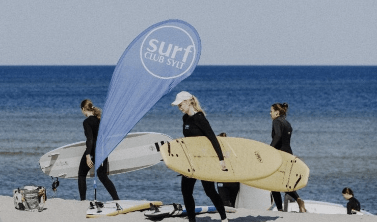 Sylter Nachrichten: Gemeinsam auf die Welle: Der Women’s Surf Day 2026 des Surf Club Sylt lädt ein
