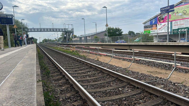 Eine Weiche, drei Tage, eine Insel im Stau: Die Marschbahn versagt wieder